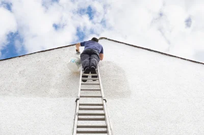 Peinture extérieure au Quartier — façades et ravalement